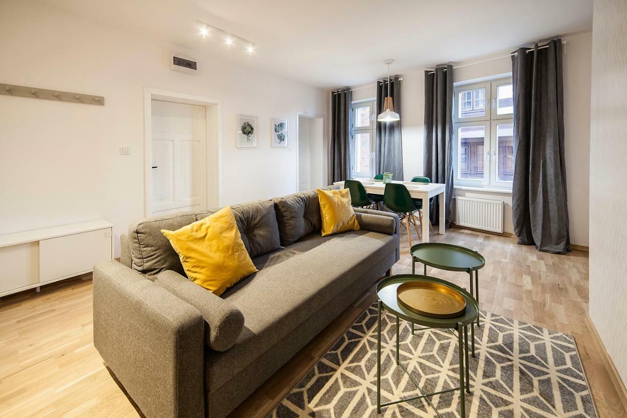 Torunskie Pod Krzywa Wieza Apartment