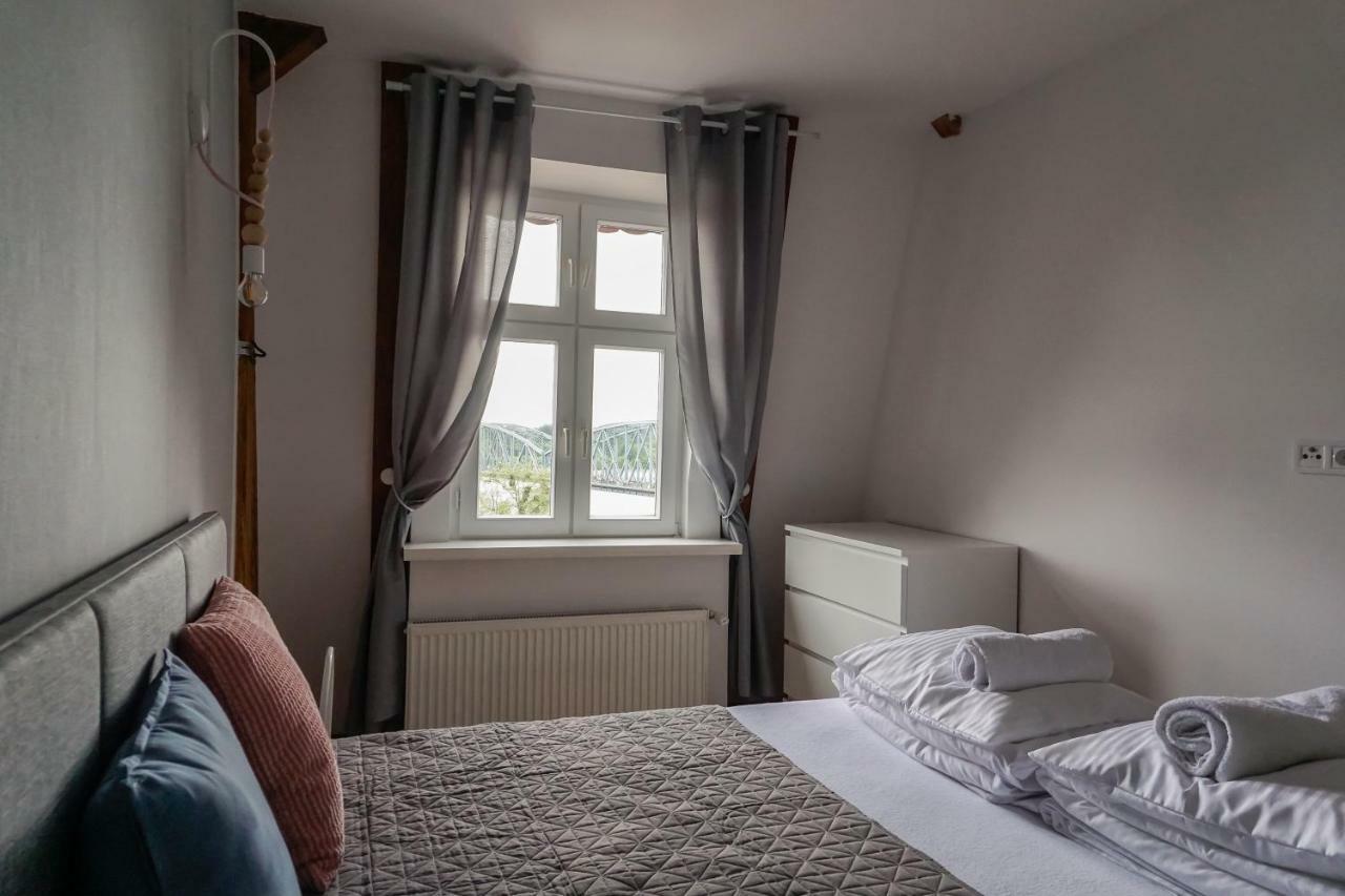 Apartment Torunskie Pod Krzywa Wieza Torun